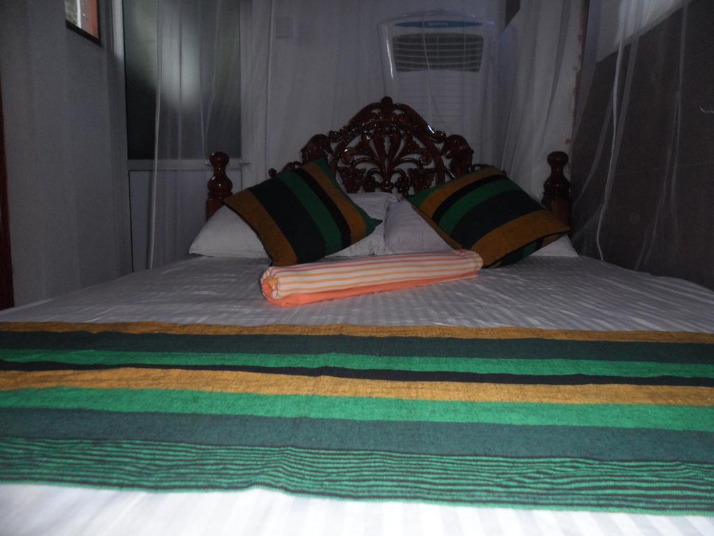 Gold Ocean House Apartman Dikwella Kültér fotó
