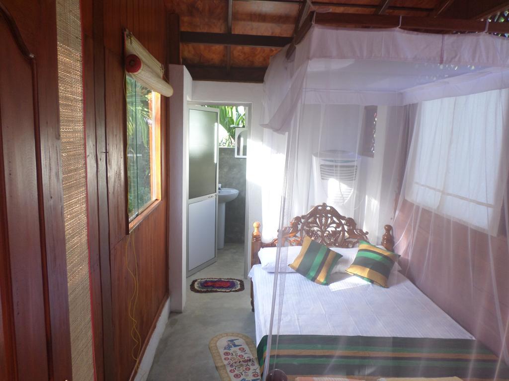 Gold Ocean House Apartman Dikwella Kültér fotó