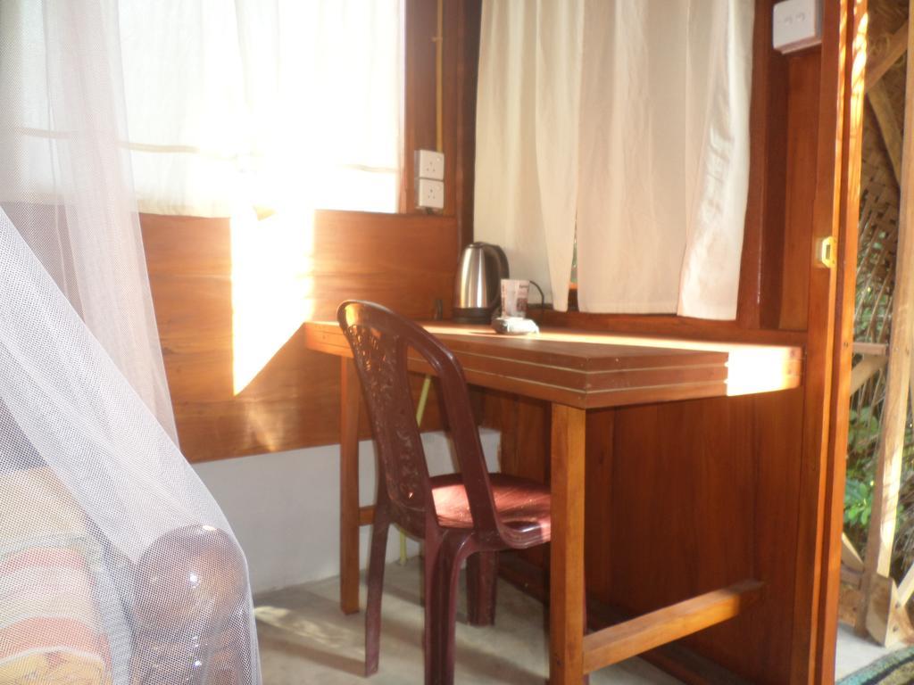 Gold Ocean House Apartman Dikwella Kültér fotó