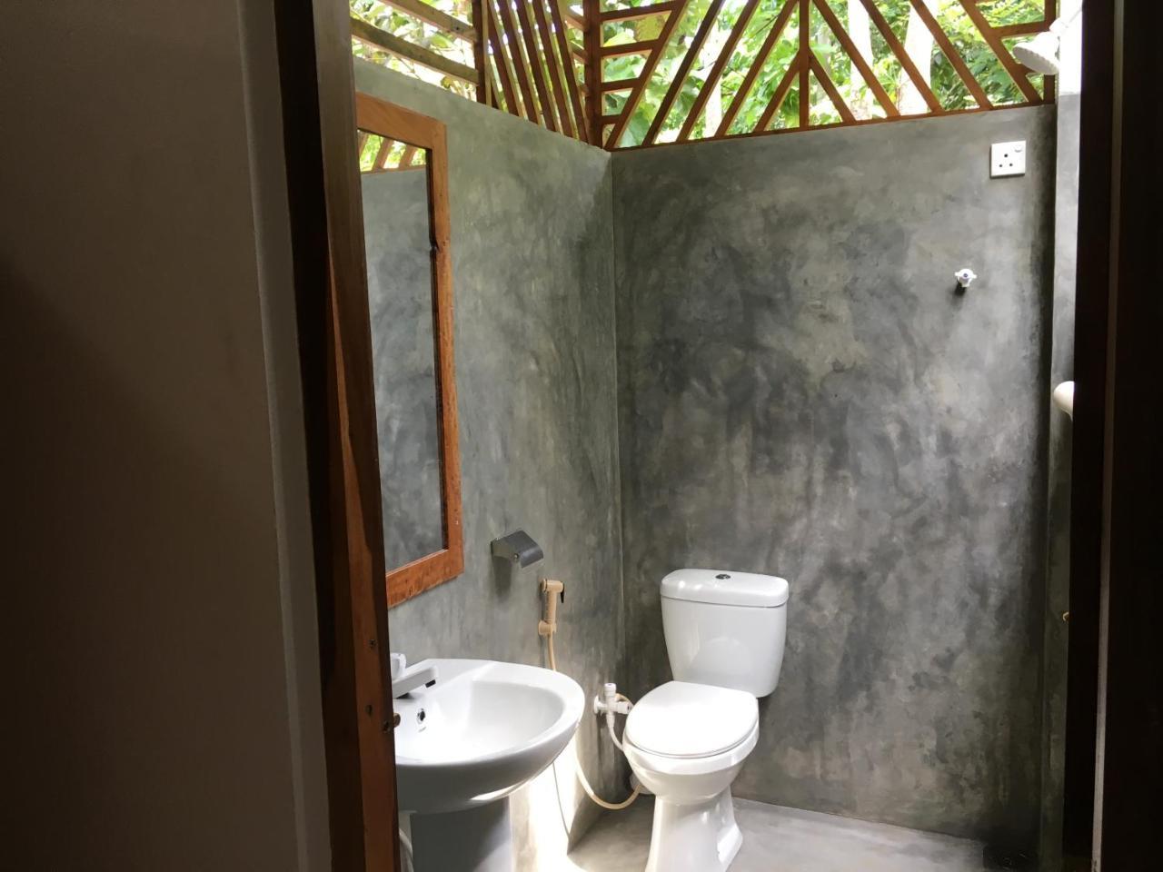 Gold Ocean House Apartman Dikwella Kültér fotó